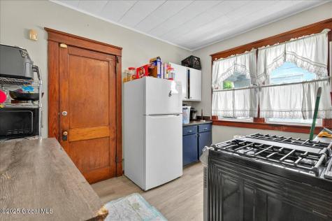 272 Morton Avenue Albany NY 12209