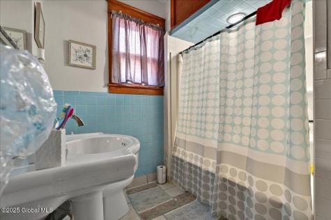 272 Morton Avenue Albany NY 12209
