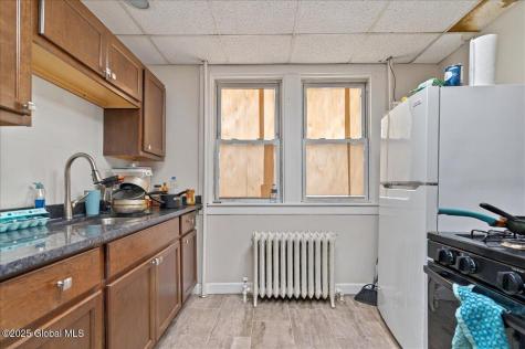 272 Morton Avenue Albany NY 12209