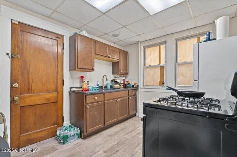 272 Morton Avenue Albany NY 12209