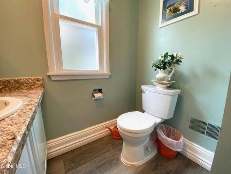 338 Taylor Court Troy NY 12180