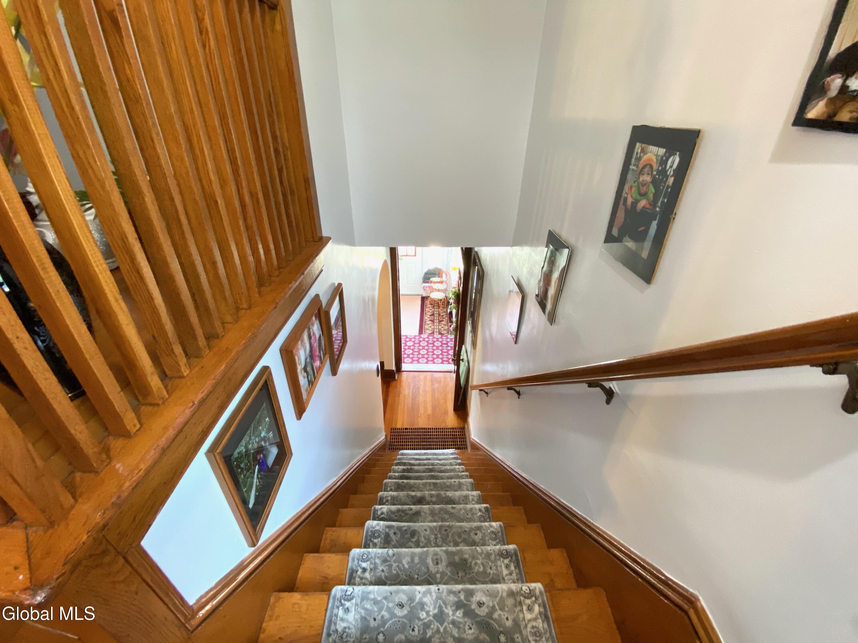 338 Taylor Court Troy NY 12180