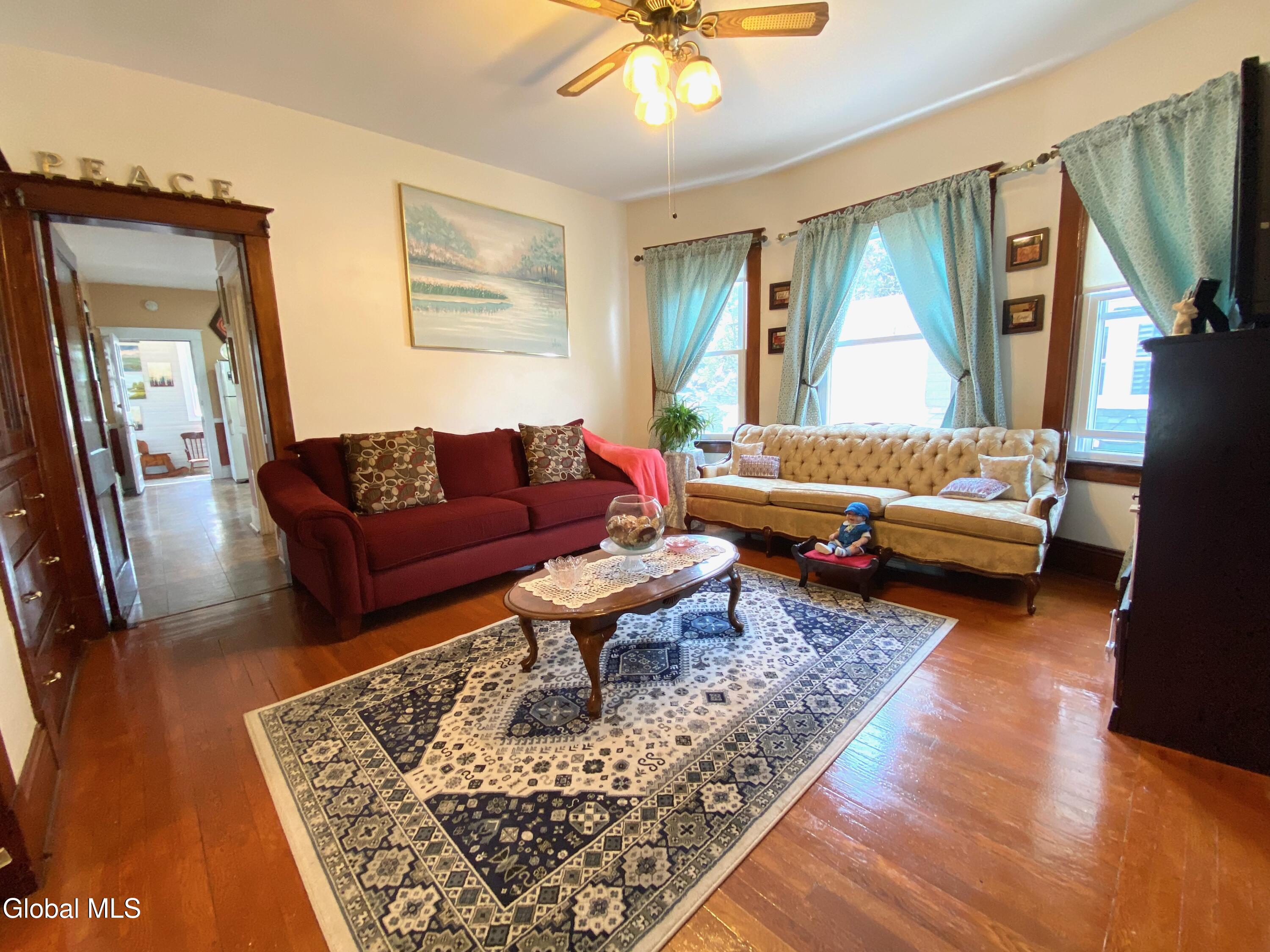 338 Taylor Court Troy NY 12180