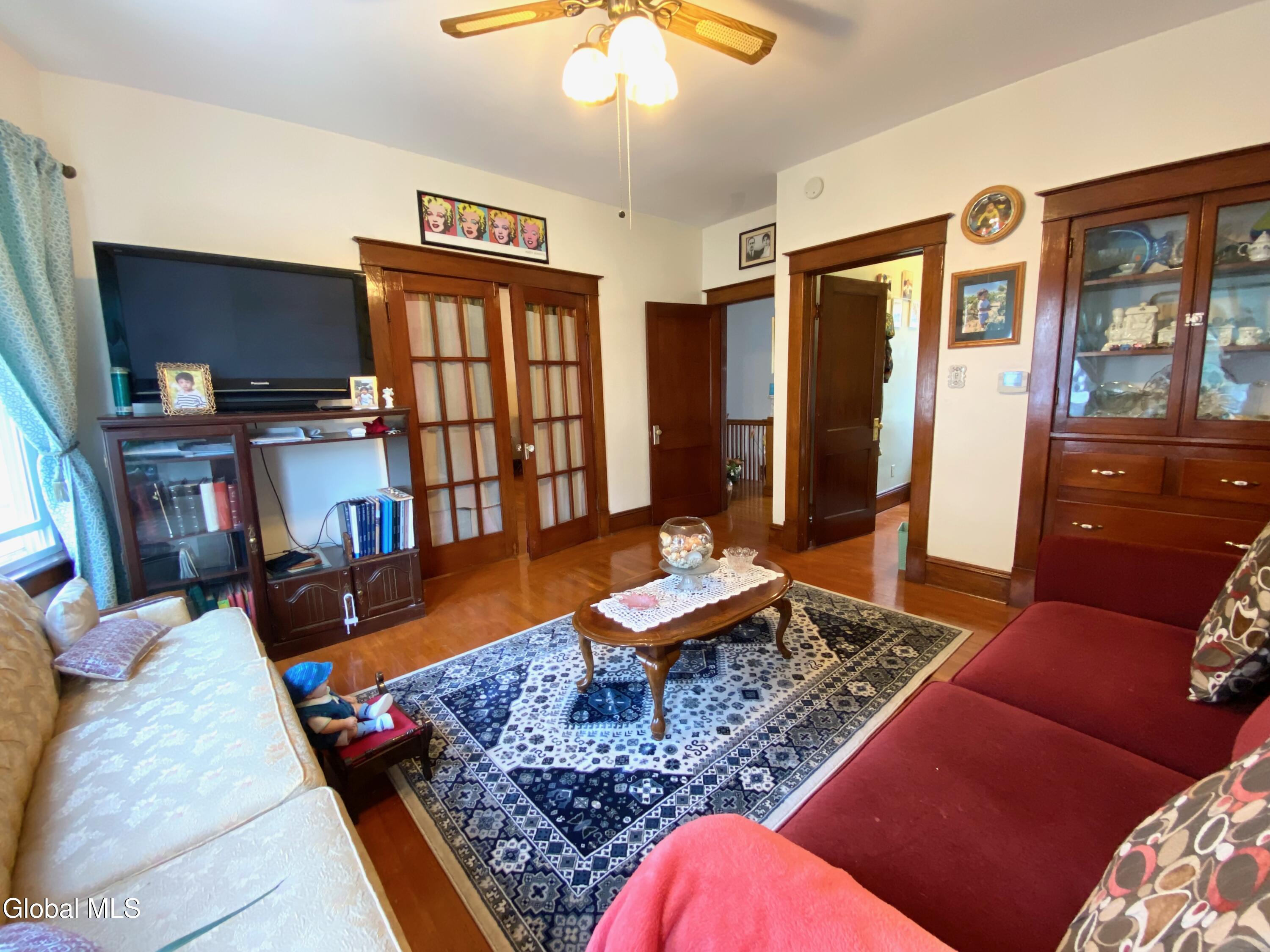 338 Taylor Court Troy NY 12180