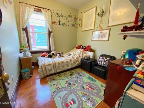 338 Taylor Court Troy NY 12180