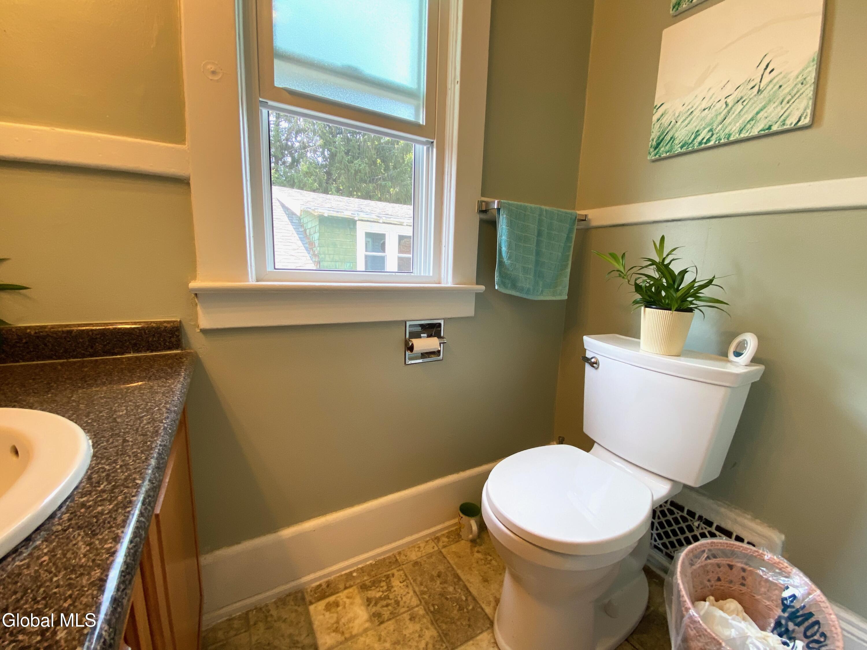 338 Taylor Court Troy NY 12180
