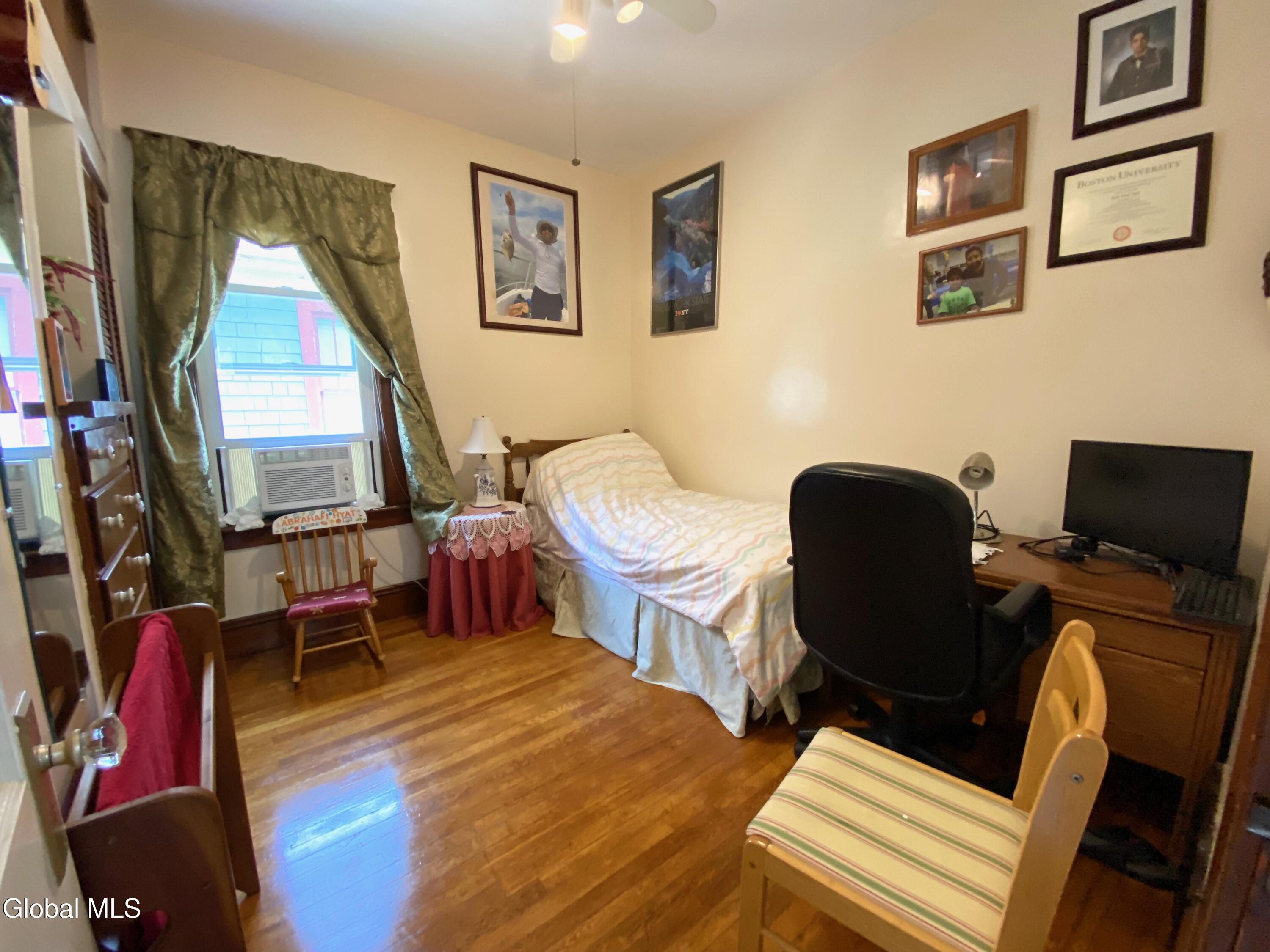 338 Taylor Court Troy NY 12180