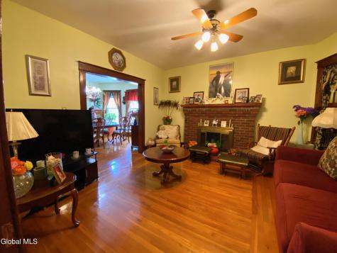 338 Taylor Court Troy NY 12180