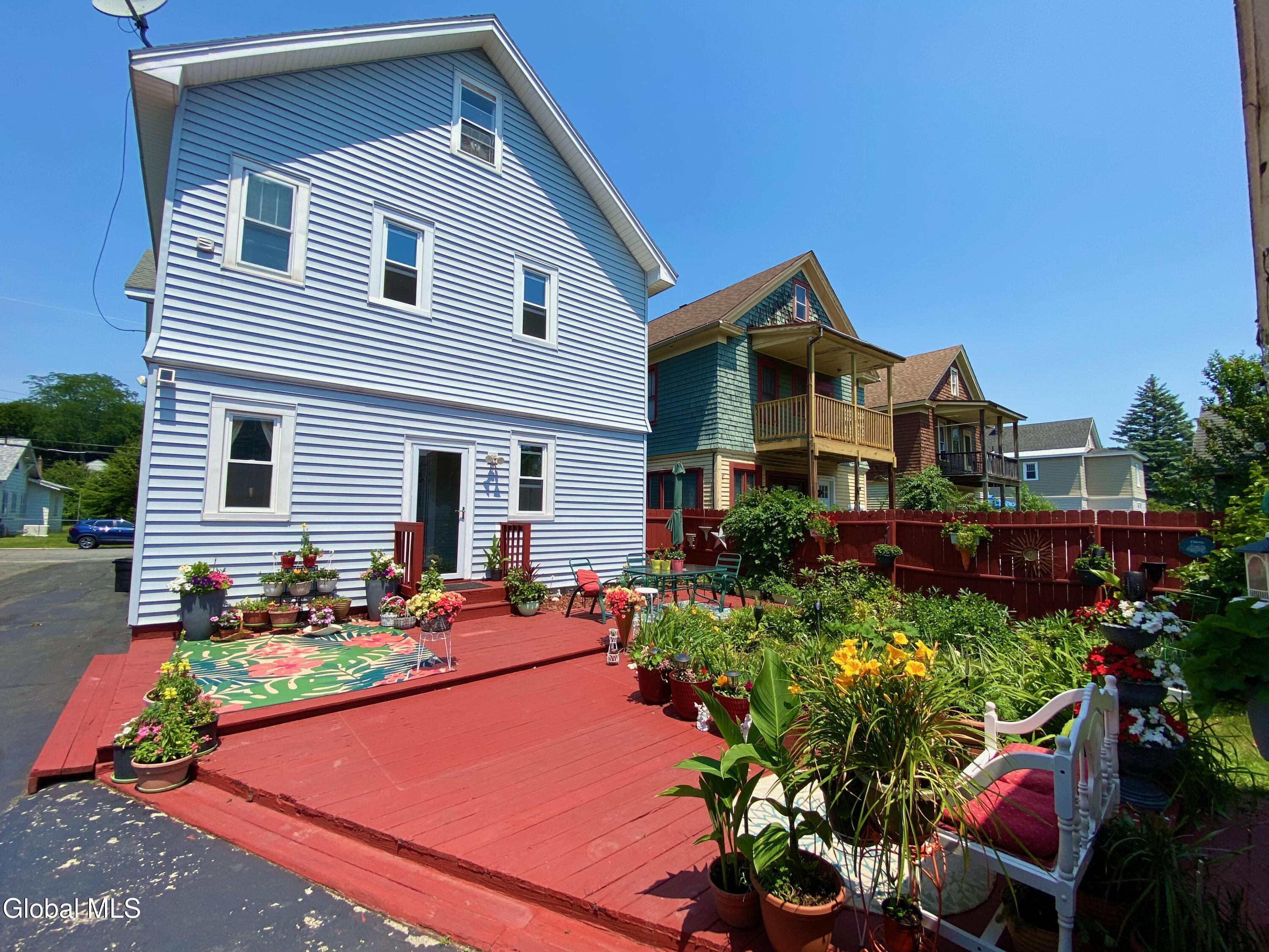 338 Taylor Court Troy NY 12180