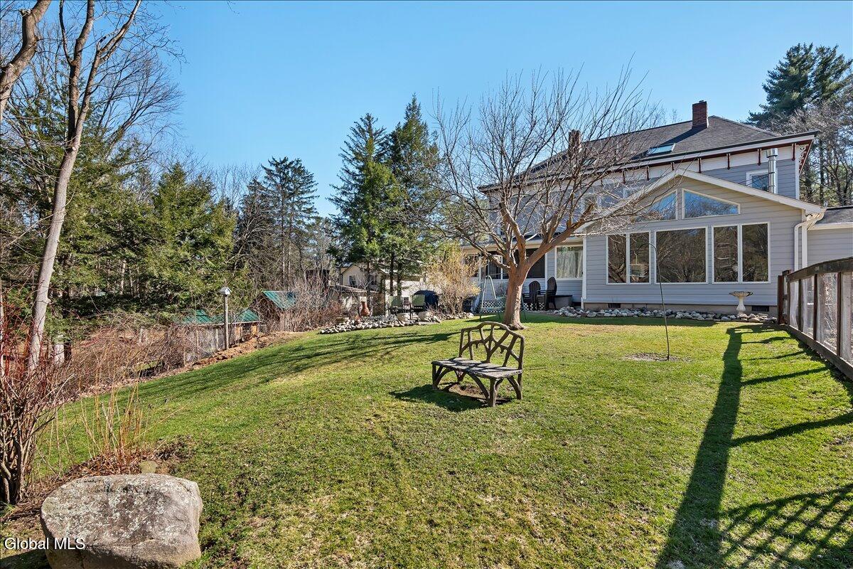 127 Font Grove Road Slingerlands NY 12159