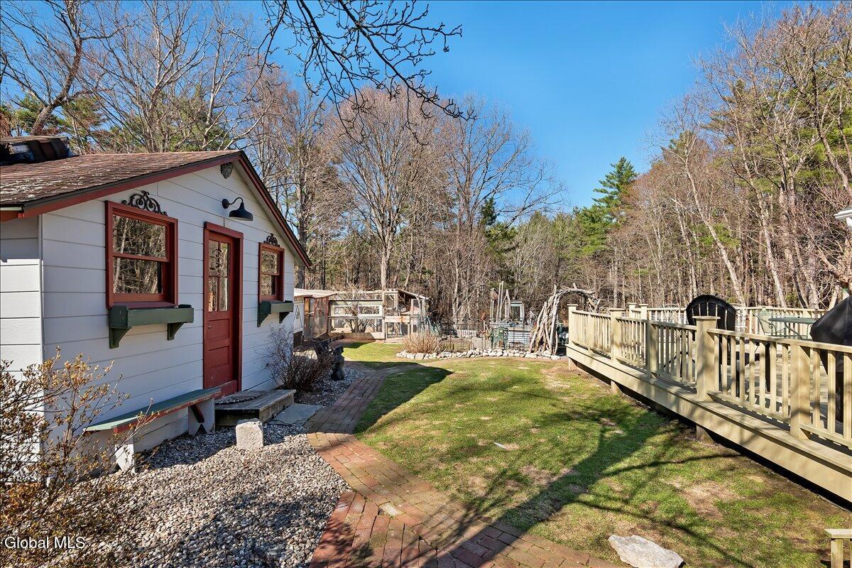 127 Font Grove Road Slingerlands NY 12159
