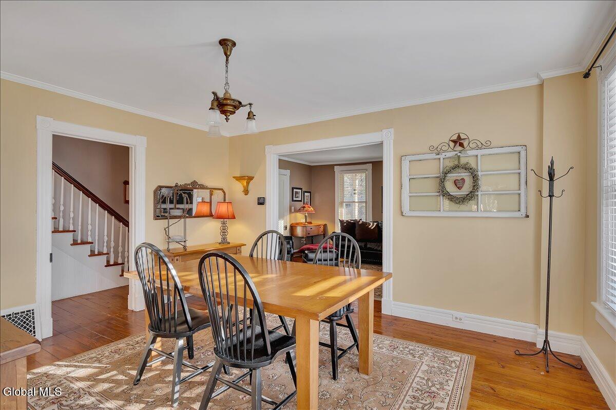 127 Font Grove Road Slingerlands NY 12159