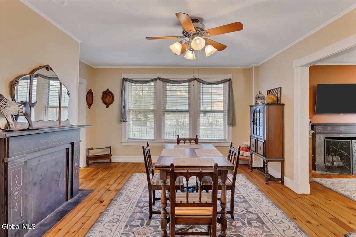 127 Font Grove Road Slingerlands NY 12159