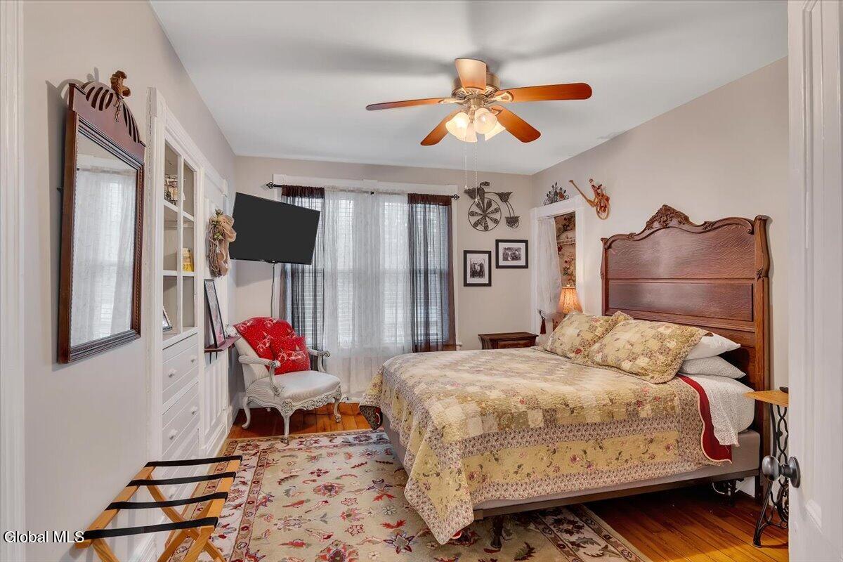 127 Font Grove Road Slingerlands NY 12159