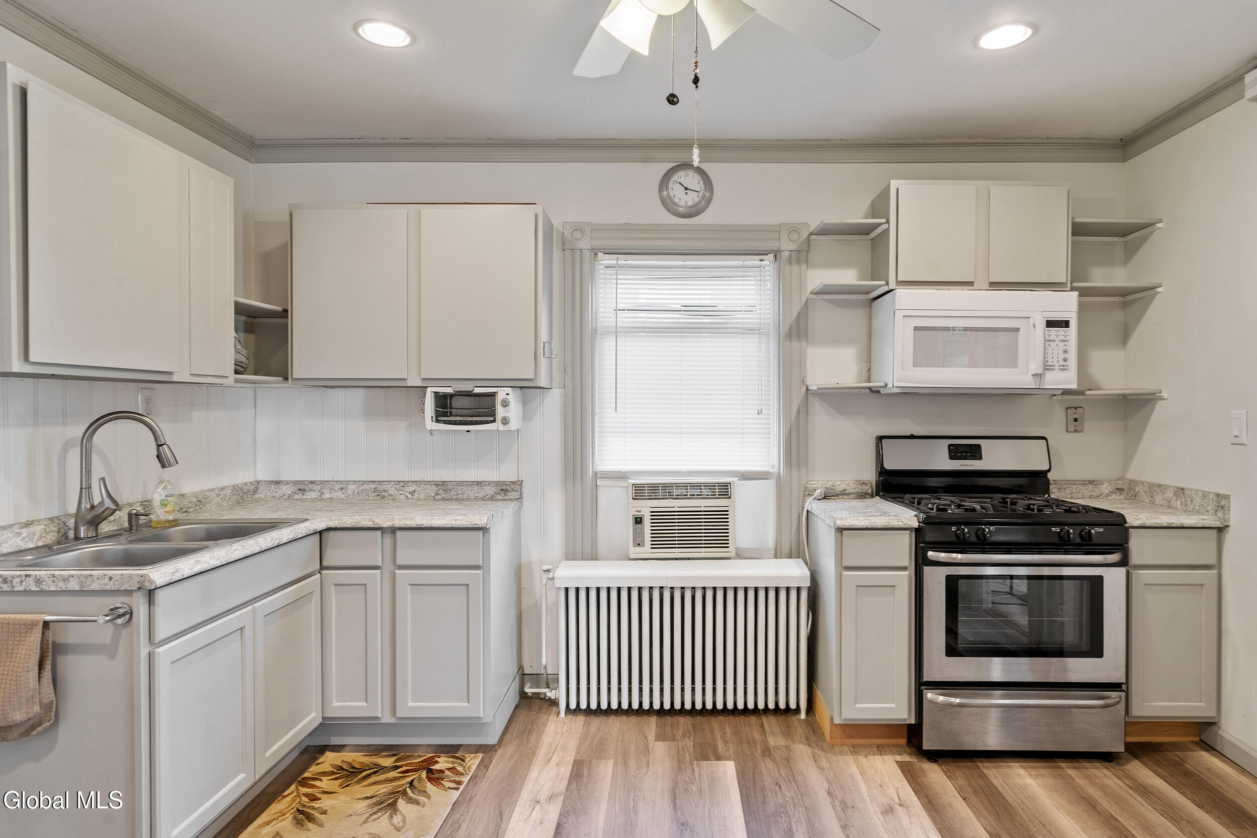 615-617 Seneca Street Schenectady NY 12308
