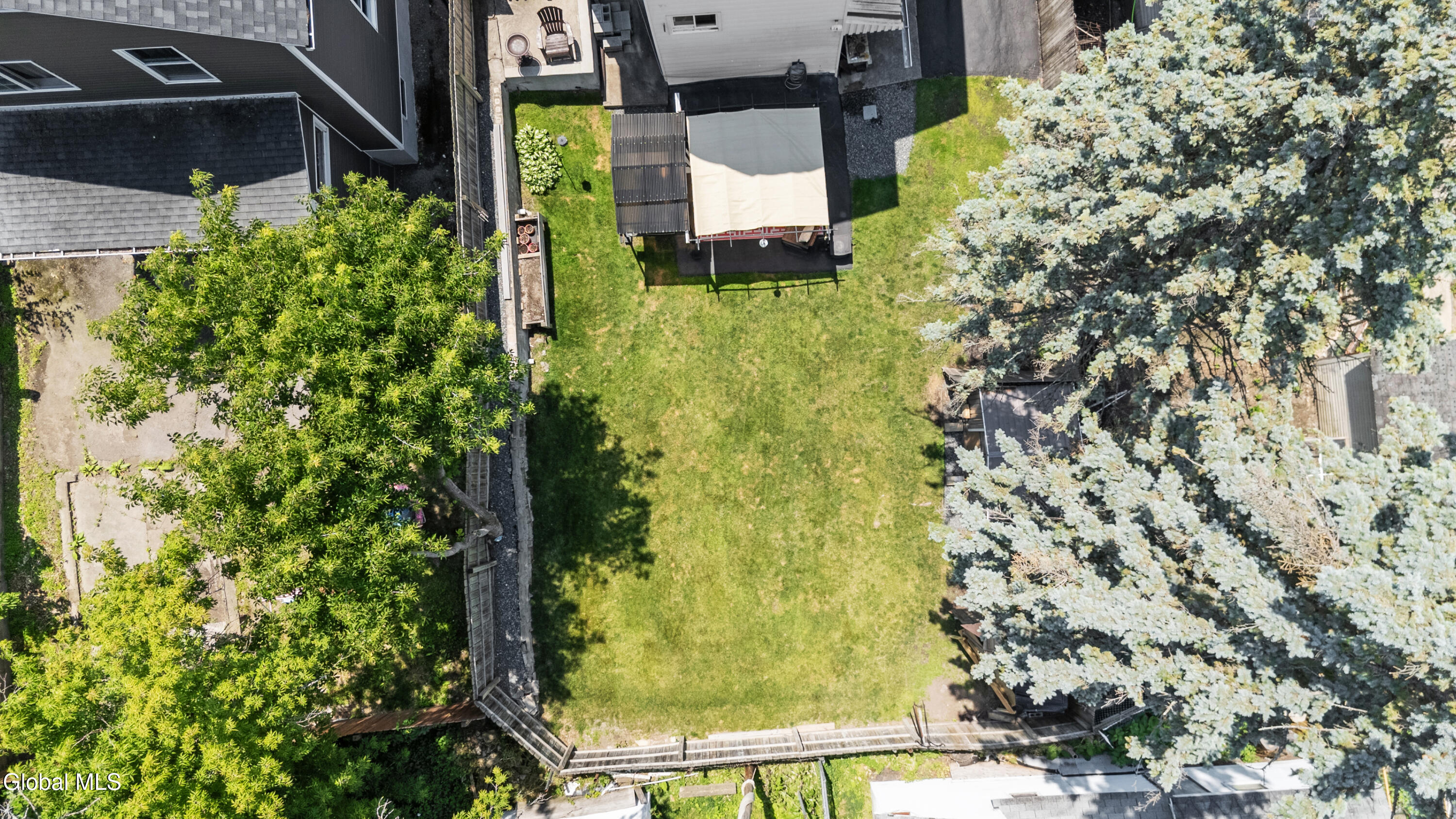615-617 Seneca Street Schenectady NY 12308