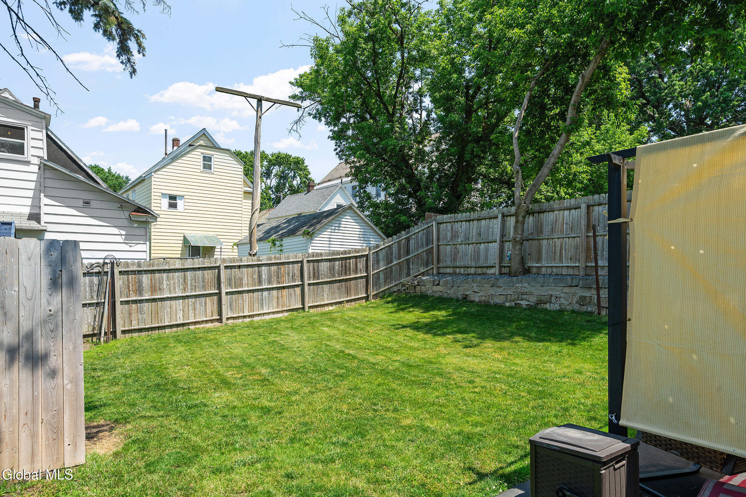 615-617 Seneca Street Schenectady NY 12308
