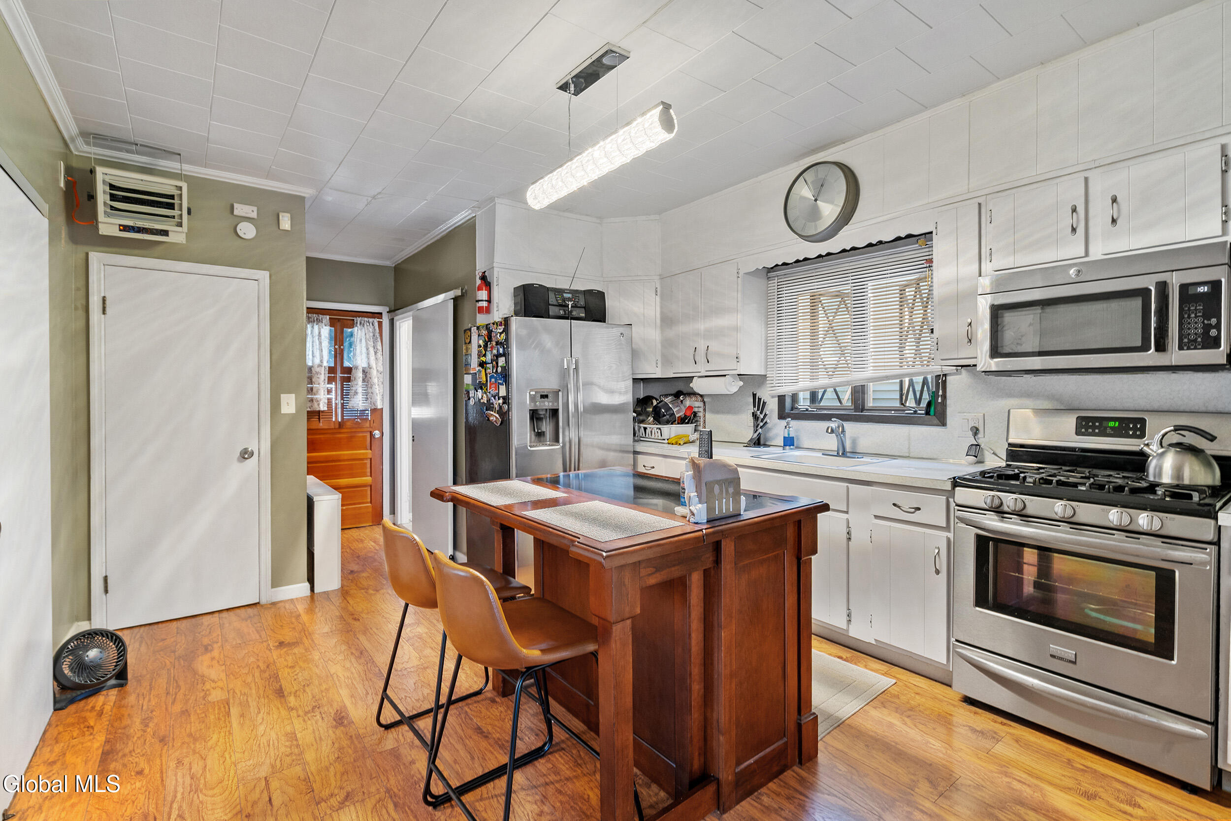 615-617 Seneca Street Schenectady NY 12308