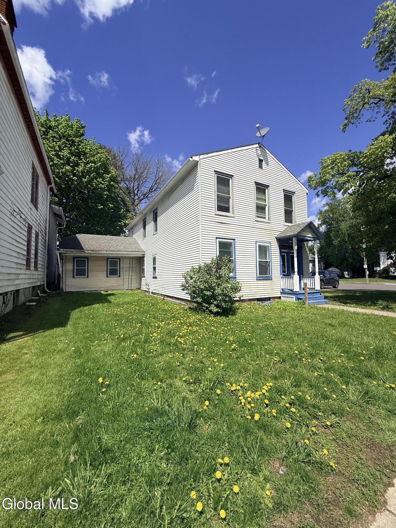 781 2nd Avenue Troy NY 12182