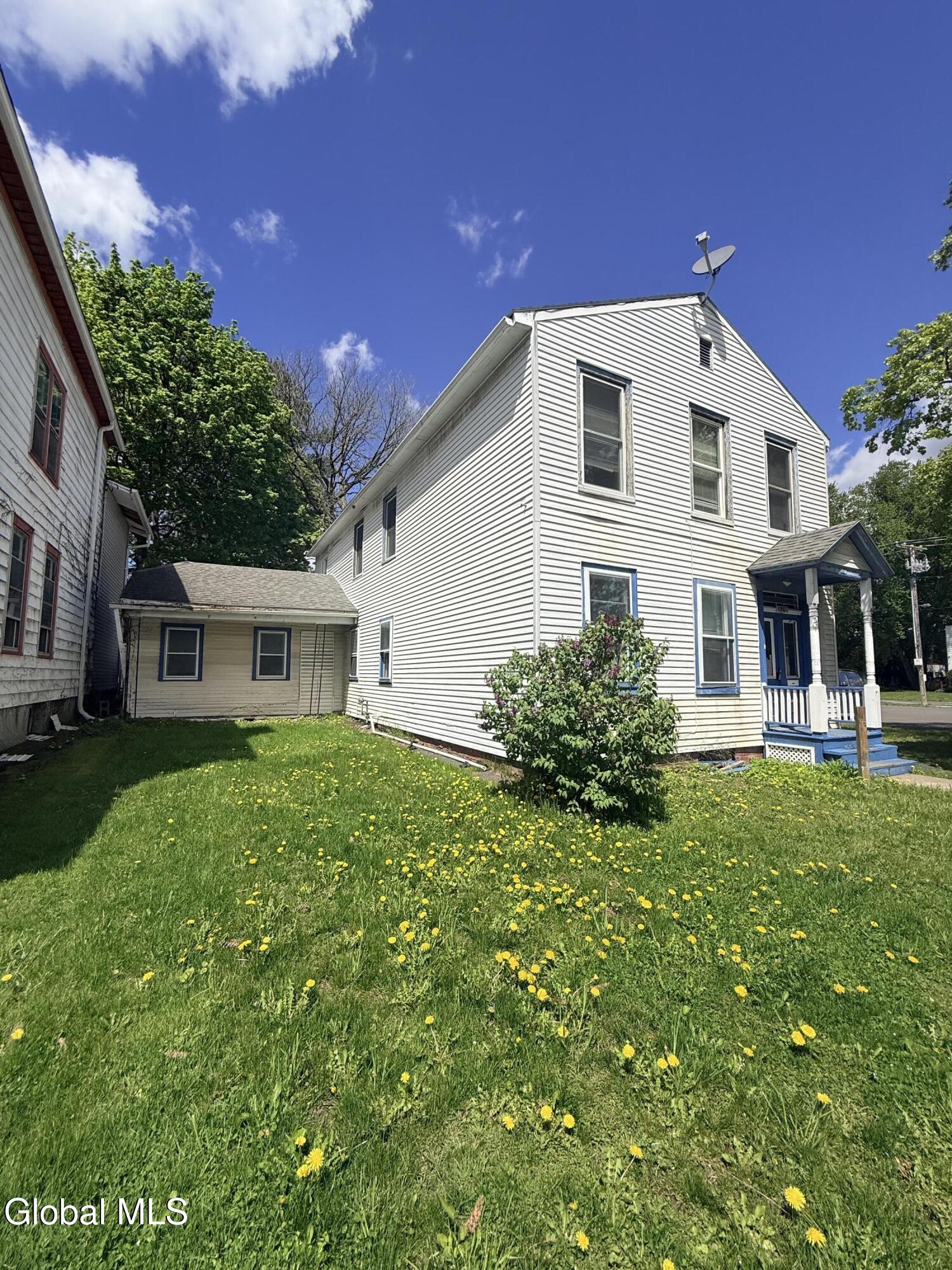 781 2nd Avenue Troy NY 12182