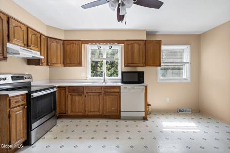 1 Dowling Road Albany NY 12205