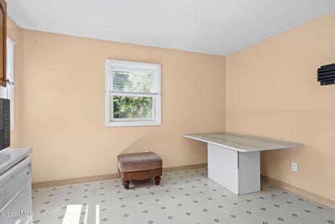 1 Dowling Road Albany NY 12205