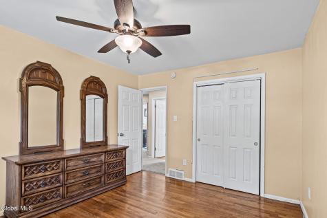 1 Dowling Road Albany NY 12205