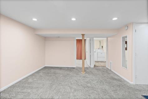 1 Dowling Road Albany NY 12205