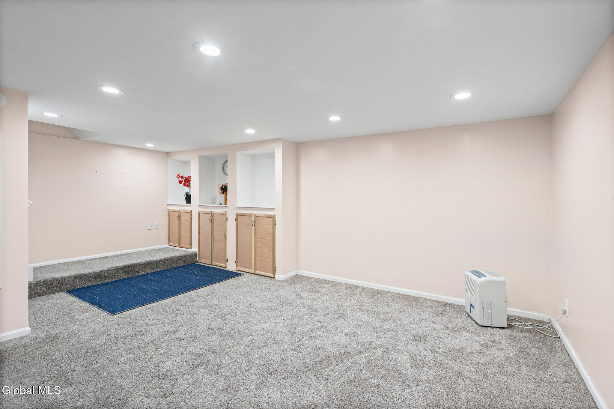 1 Dowling Road Albany NY 12205