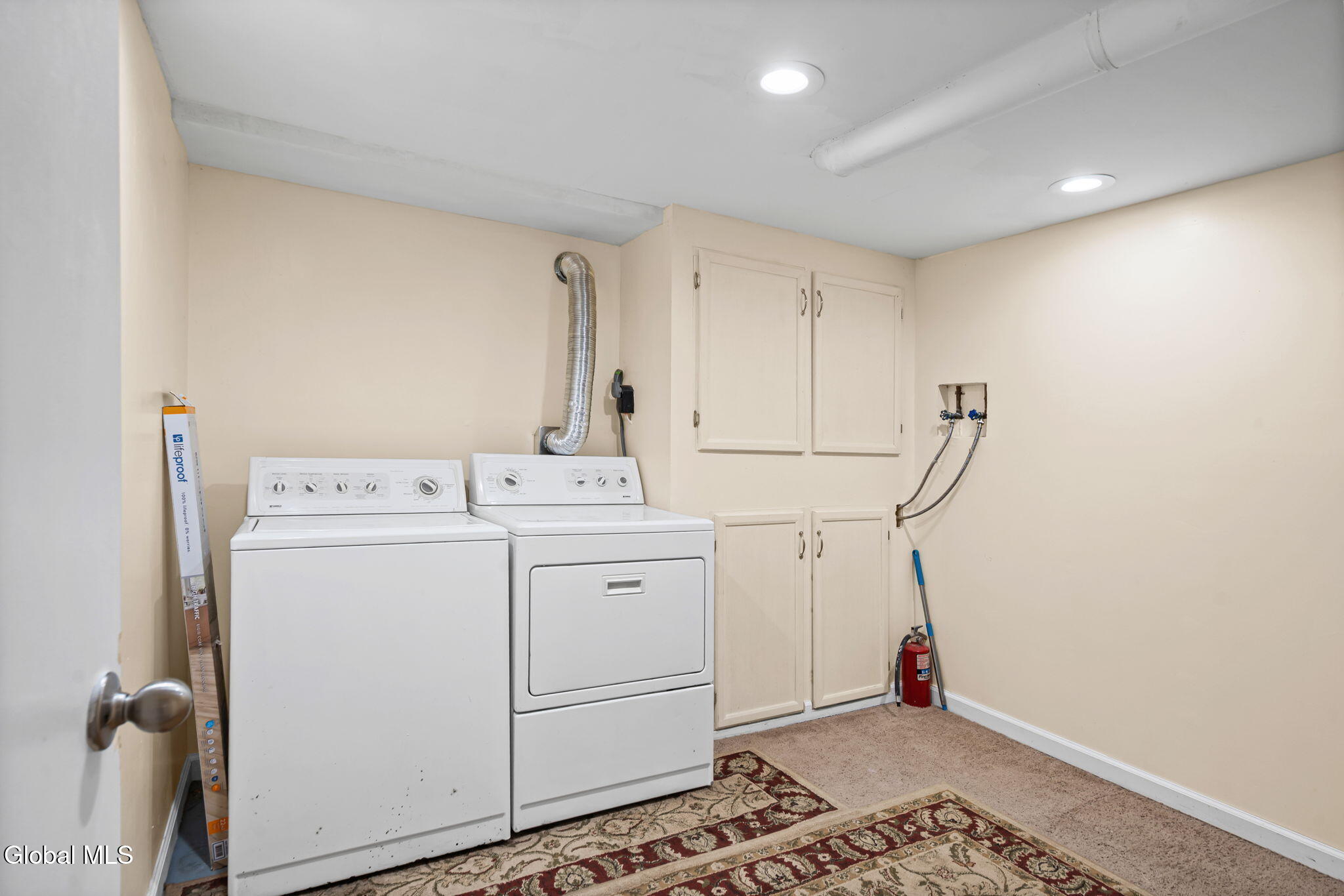 1 Dowling Road Albany NY 12205