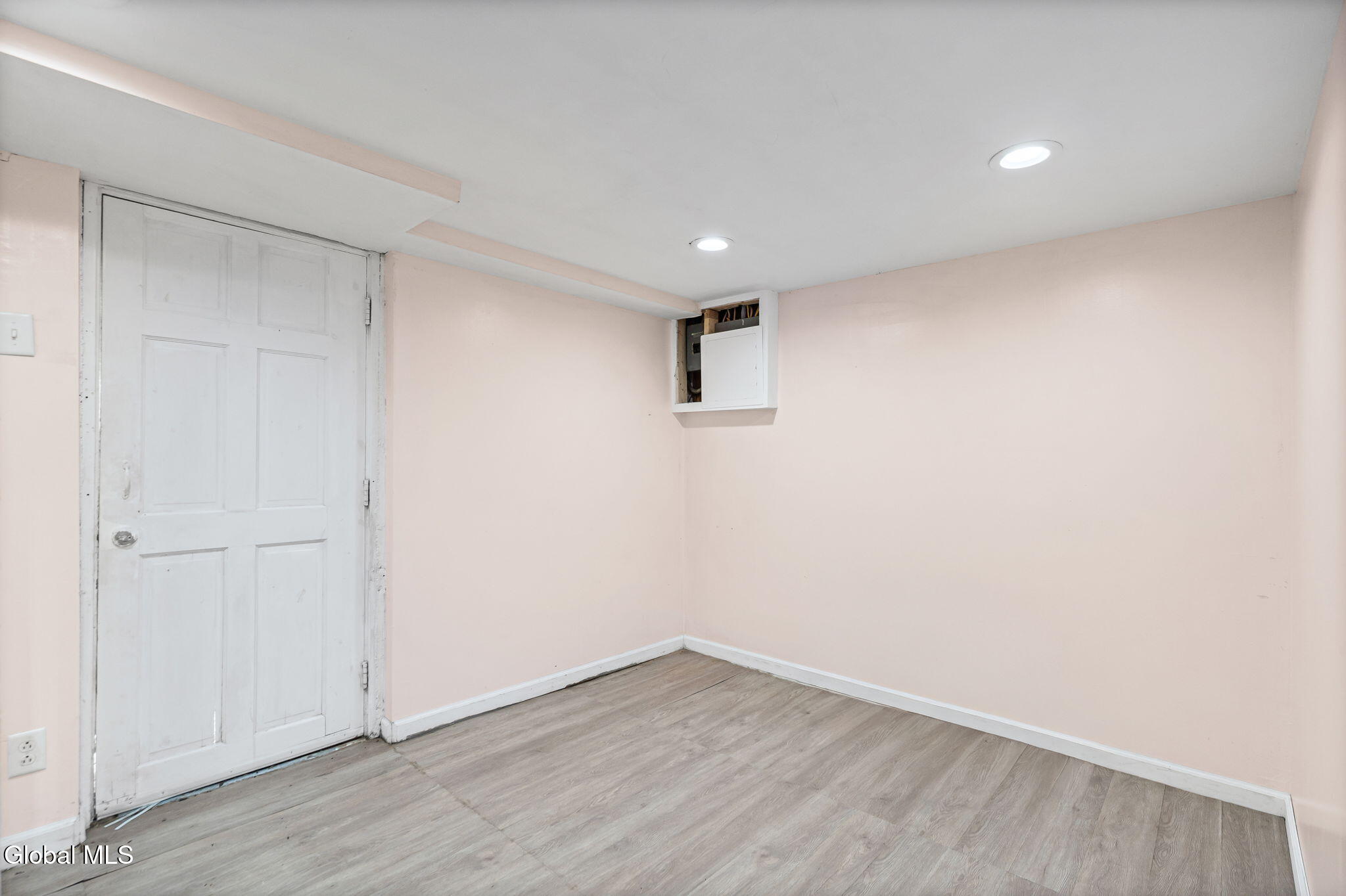 1 Dowling Road Albany NY 12205