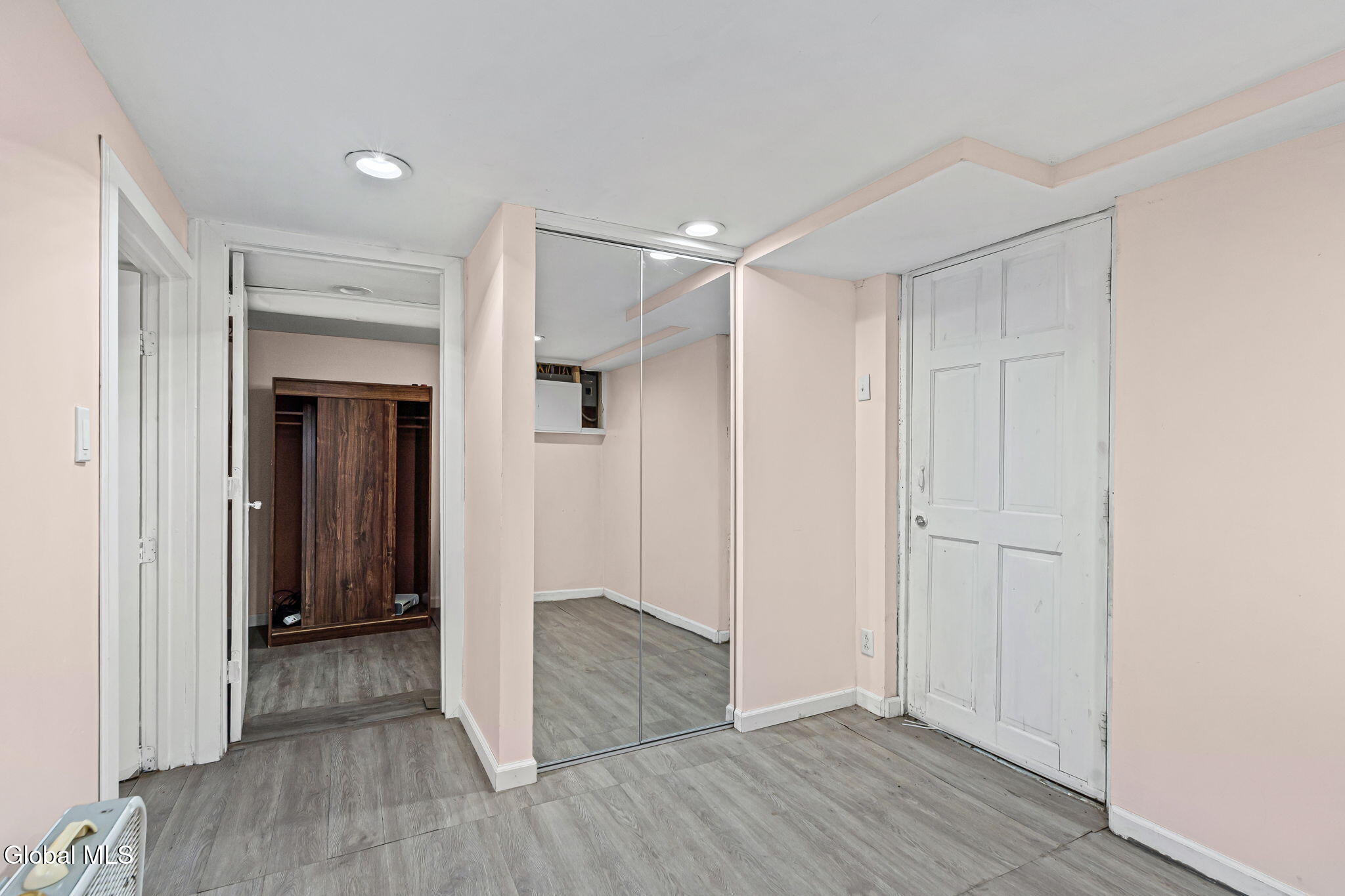 1 Dowling Road Albany NY 12205