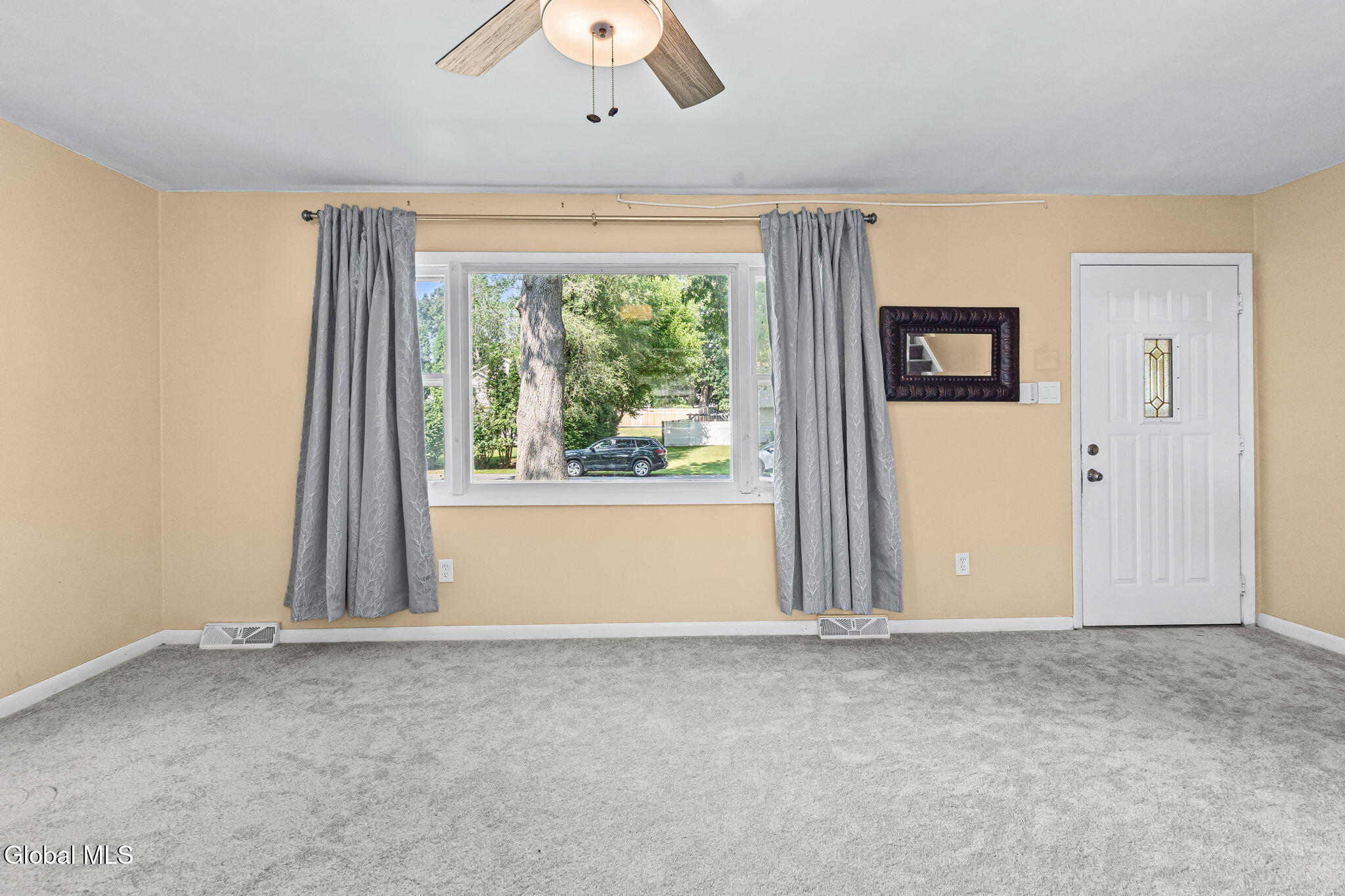 1 Dowling Road Albany NY 12205