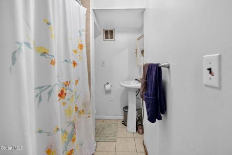 411 9th Street Watervliet NY 12189