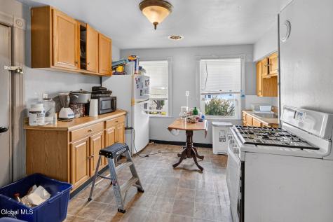 411 9th Street Watervliet NY 12189