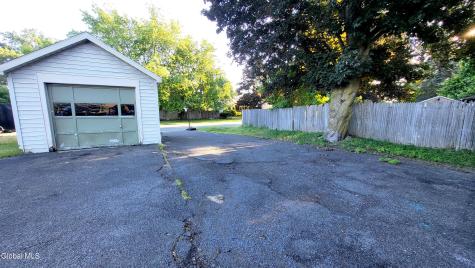 191 Princetown Road Schenectady NY 12306