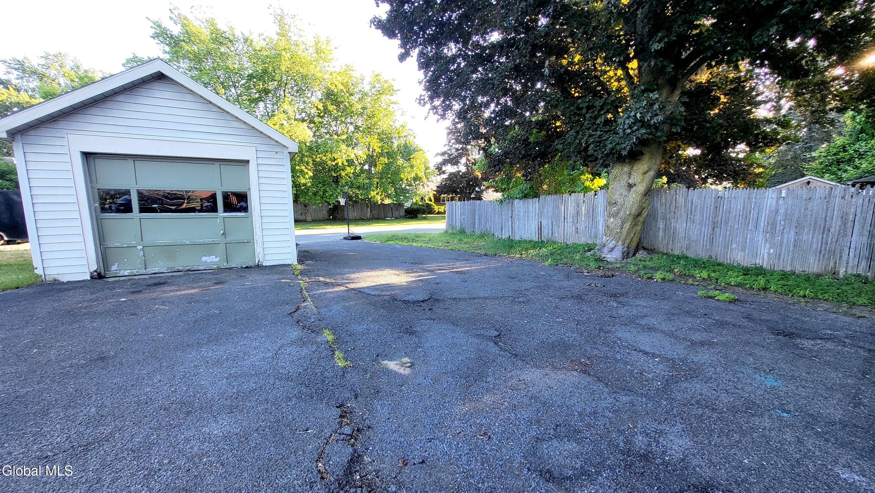 191 Princetown Road Schenectady NY 12306