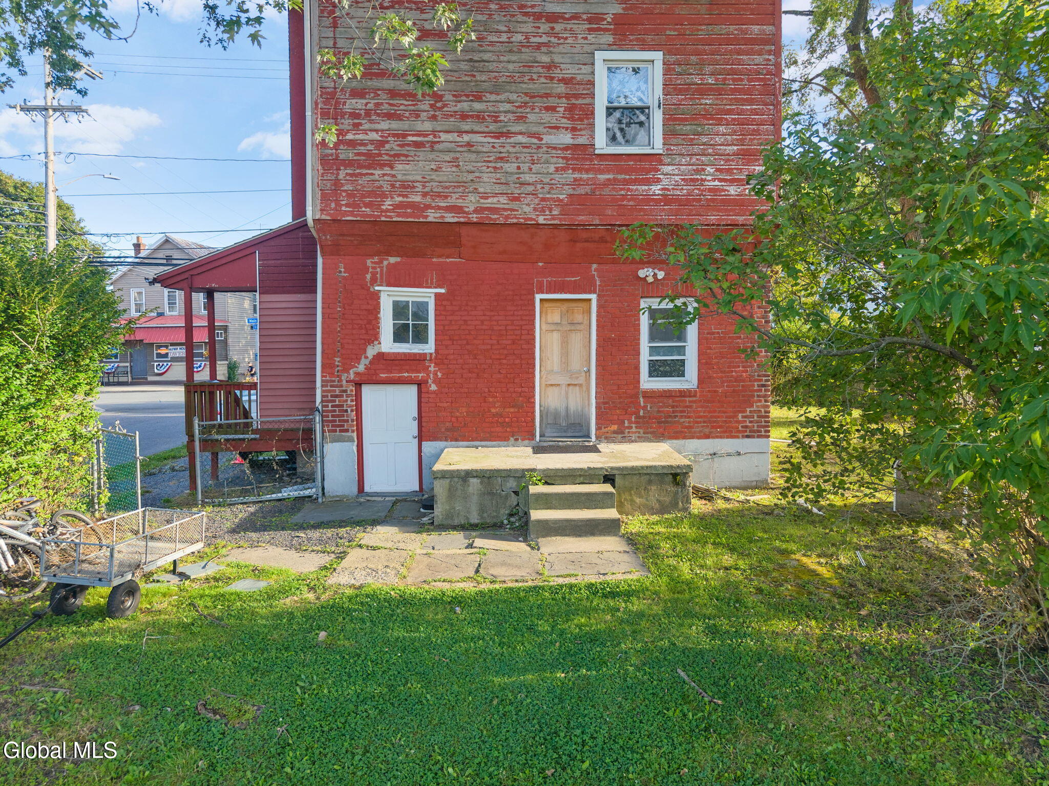 29 Main Street Ravena NY 12143