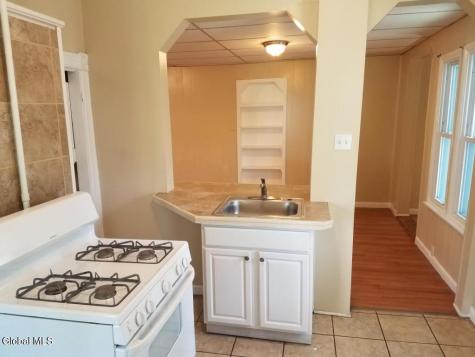 8 Saratoga Avenue Waterford NY 12188