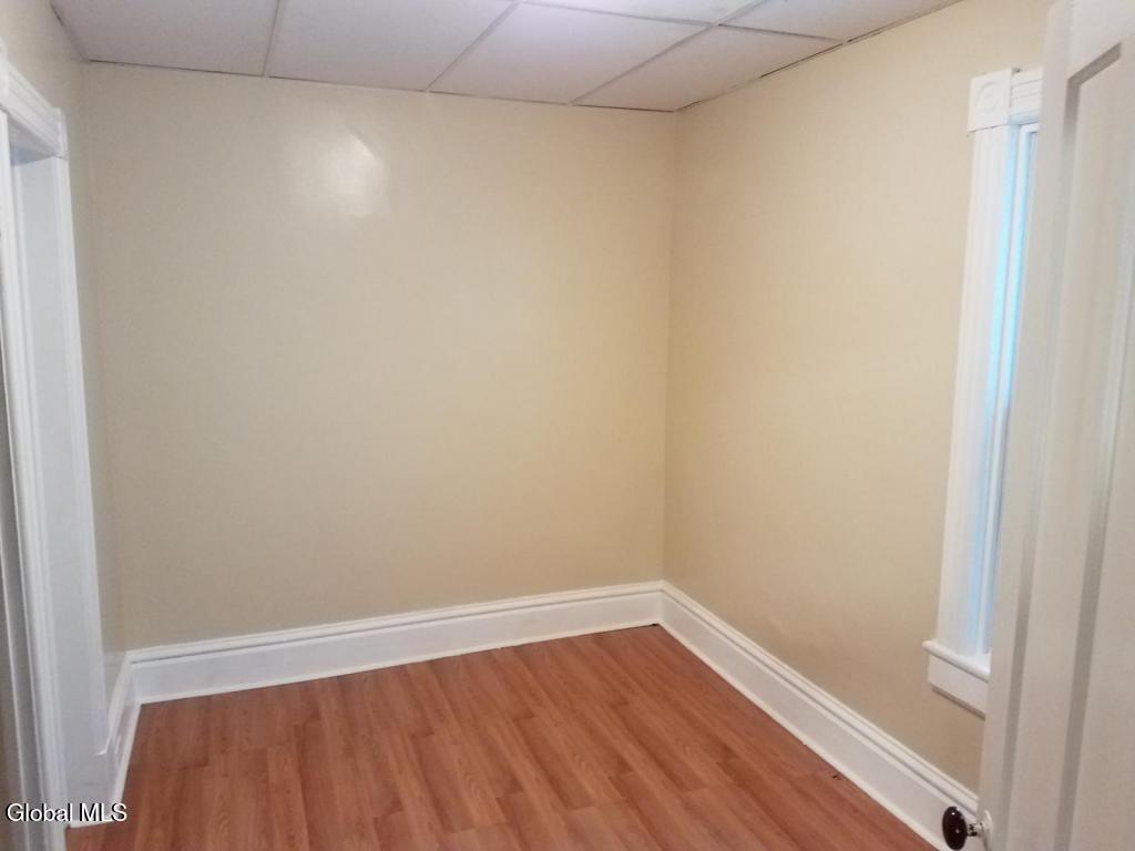 8 Saratoga Avenue Waterford NY 12188