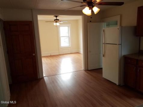 8 Saratoga Avenue Waterford NY 12188