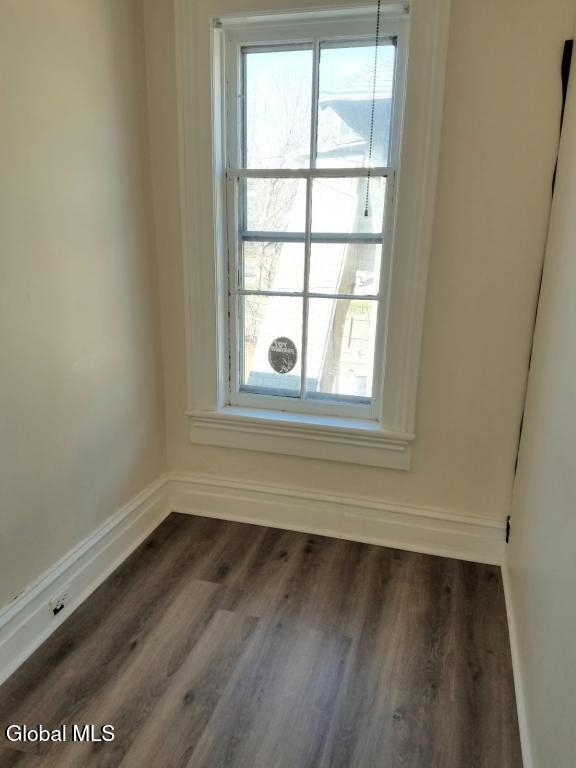 8 Saratoga Avenue Waterford NY 12188