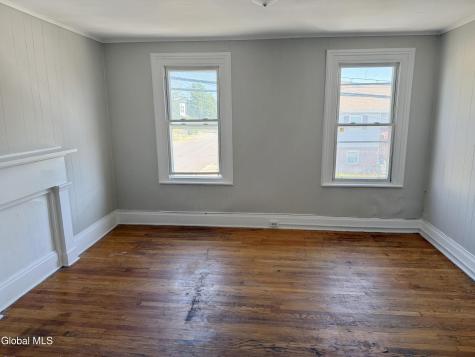 418 14th Street Watervliet NY 12189