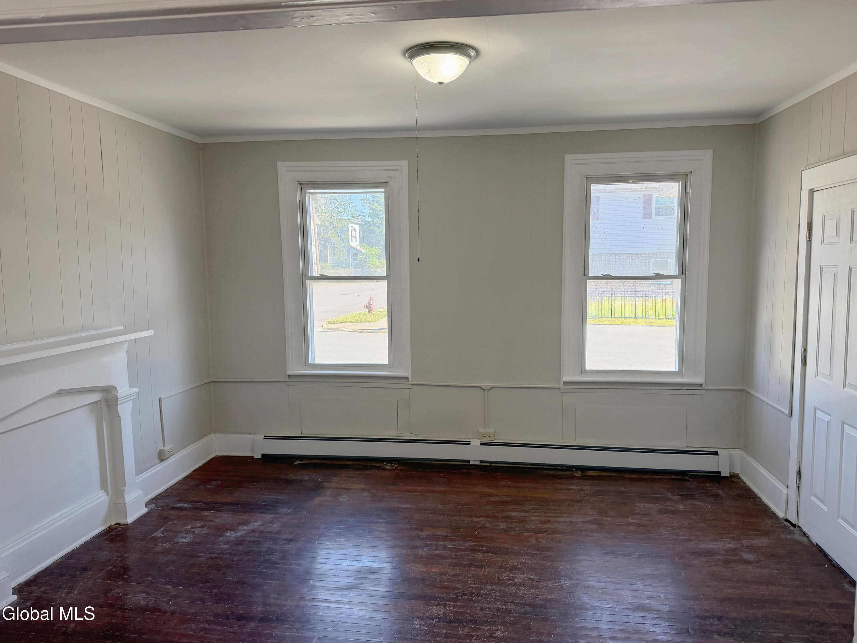 418 14th Street Watervliet NY 12189