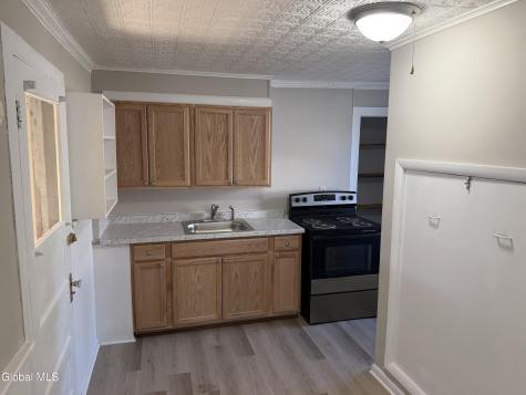 418 14th Street Watervliet NY 12189