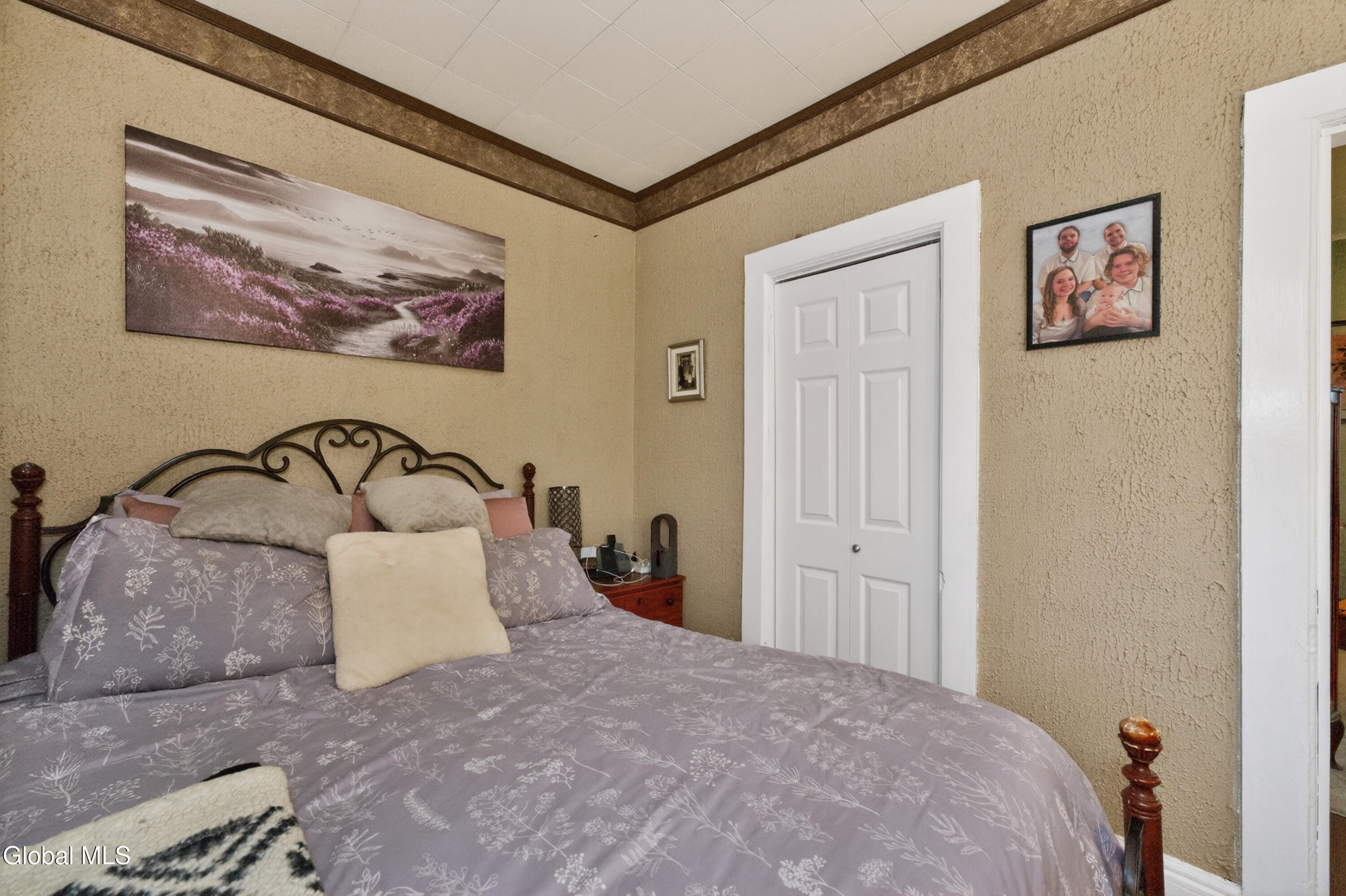 141 Second Street Waterford NY 12188