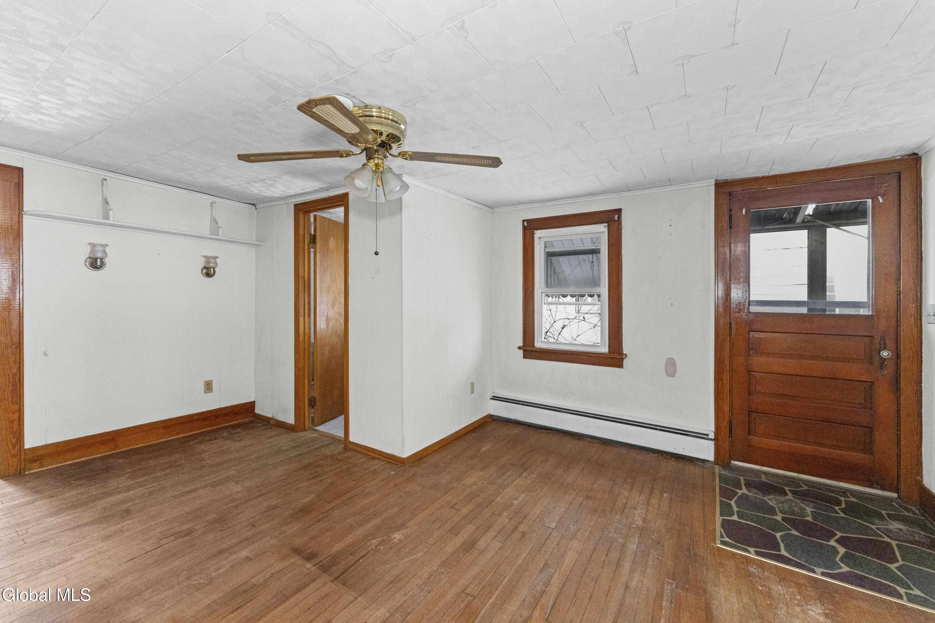 115 N Washington Street Athens NY 12015