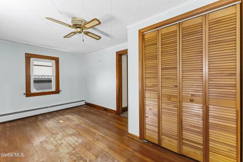 115 N Washington Street Athens NY 12015
