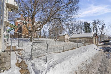 115 N Washington Street Athens NY 12015