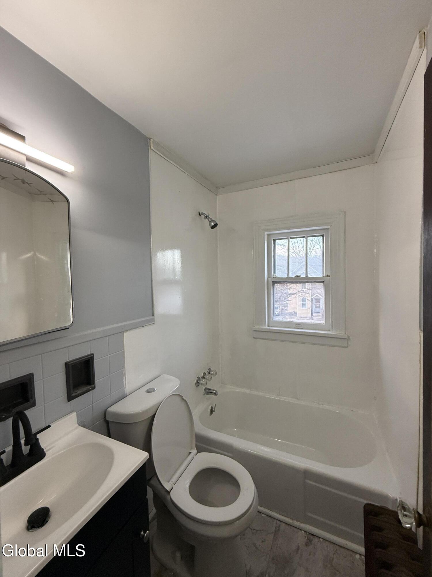 148 N Arlington Avenue Gloversville NY 12078